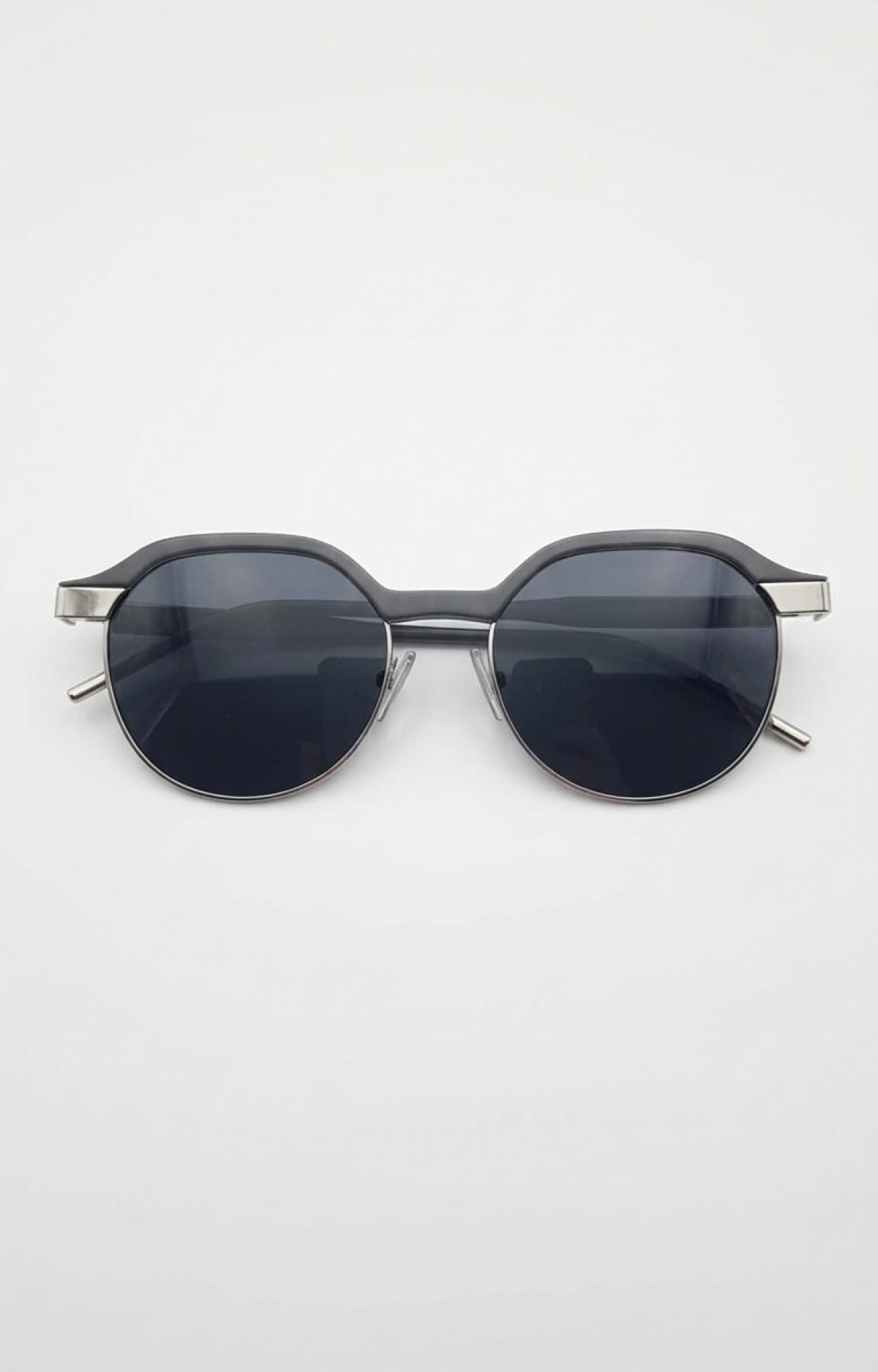 Sanches Geometrik Polarize Güneş Gözlüğü 54 mm Modern Retro Tasarım Premium Polarize Cam 54 mm Sanches Geometrik Polarize Güneş Gözlüğü 54 mm Modern Retro Tasarım Premium Polarize Cam 54 mm